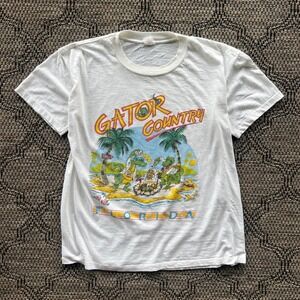 Vintage Alligator T-Shirt Mens Medium‎ White Florida Souvenir Gator Country 80s